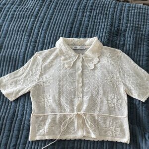 Zara woman Cream Lace Button-Up Blouse